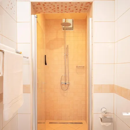 Edi - Zf Hvar Gasthuis Hvar Town