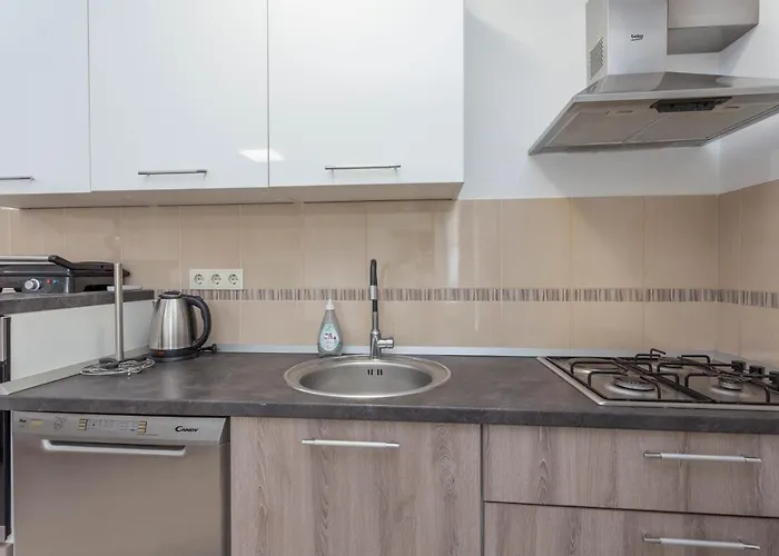 Edi - Zf Hvar Hvar Town