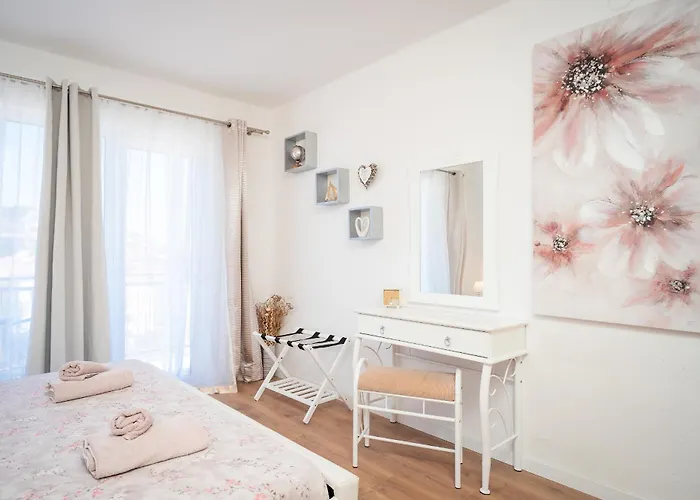 Гостевой дом Edi - Zf Hvar 4*